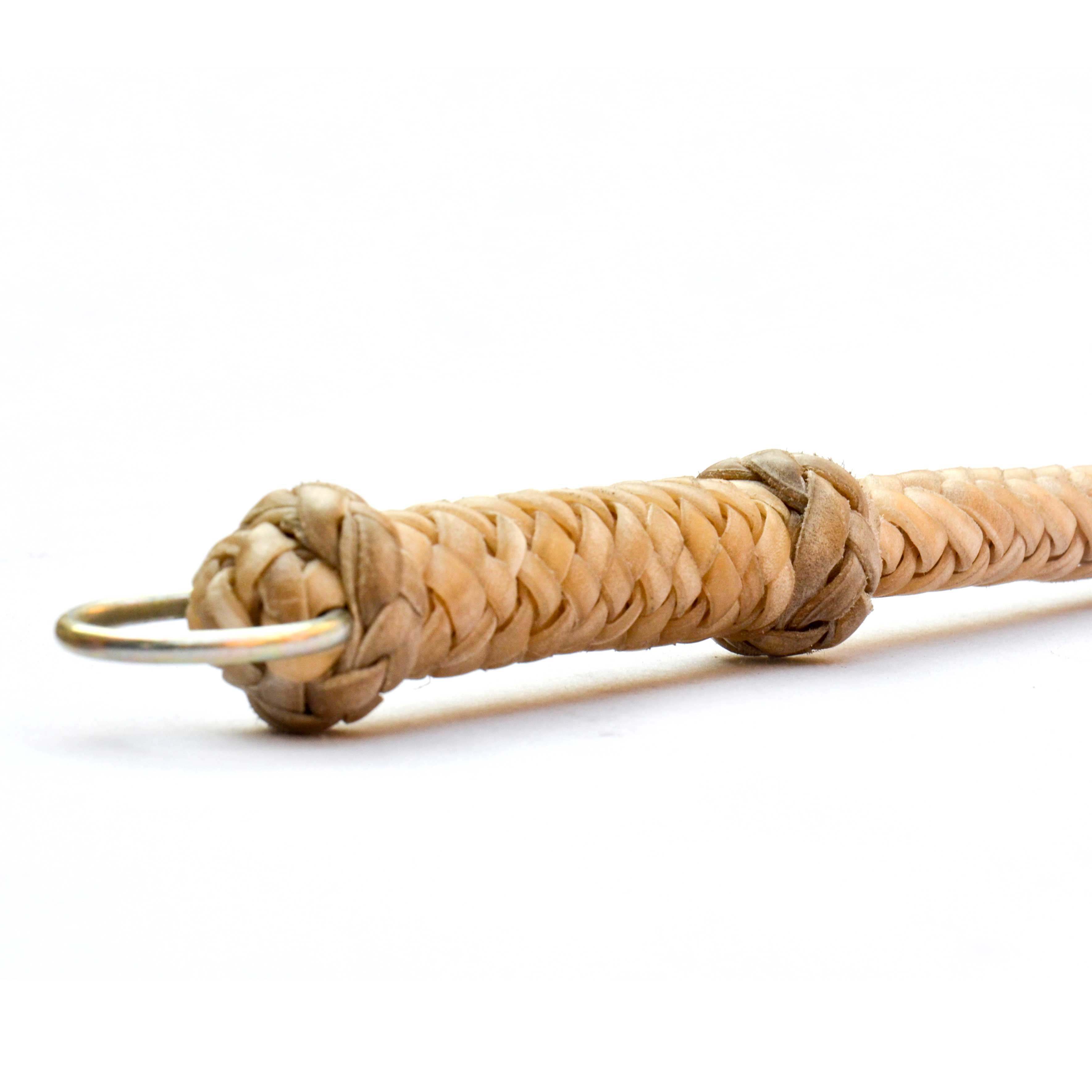 落凤山牌牛皮马鞭健身鞭非遗手作牛筋鞭武术防身鞭牛皮鞭编织