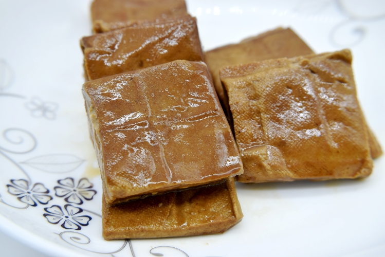 新品安徽特产黄山万安茶干五香香味豆腐干即食豆腐干