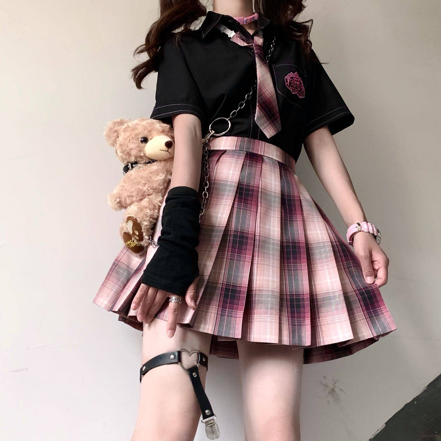 现货可爱短裙夏天百褶制服jk小熊甜酷格裙jk