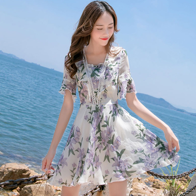 碎花连衣裙收腰显瘦超仙气质仙女女裙夏天矮个子连衣裙