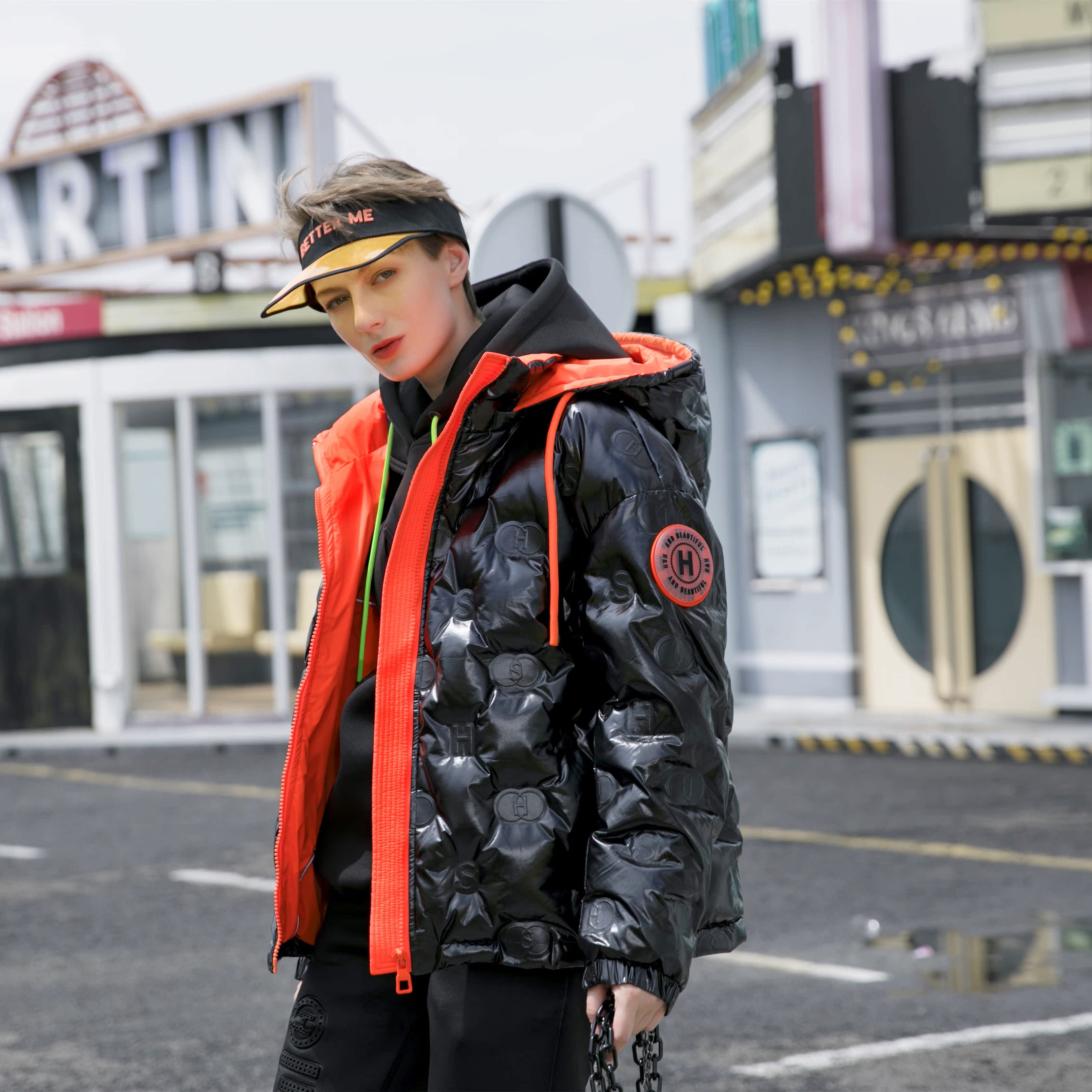 xy原创2020年新款潮牌羽绒服hw6155羽绒服