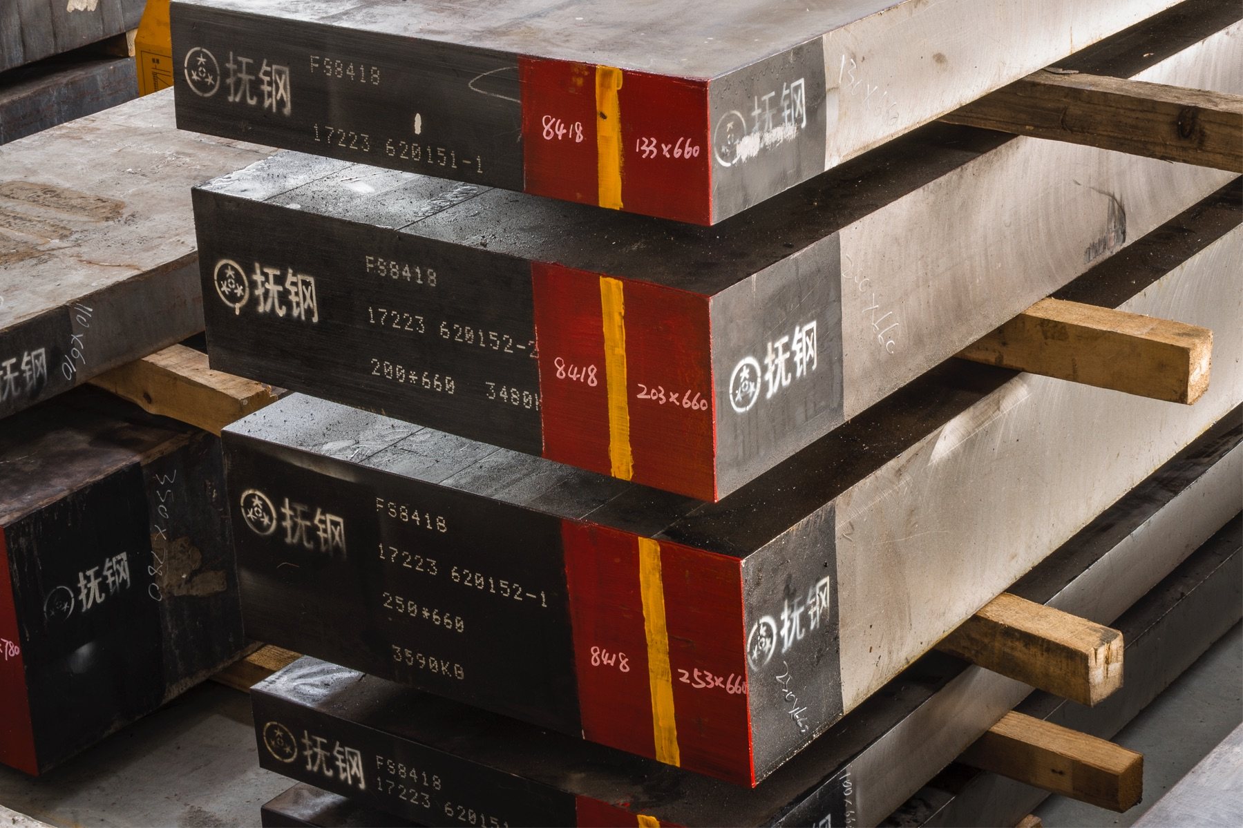 钢板4cr13s136p20cr12cr12mov提供精光光板钢板