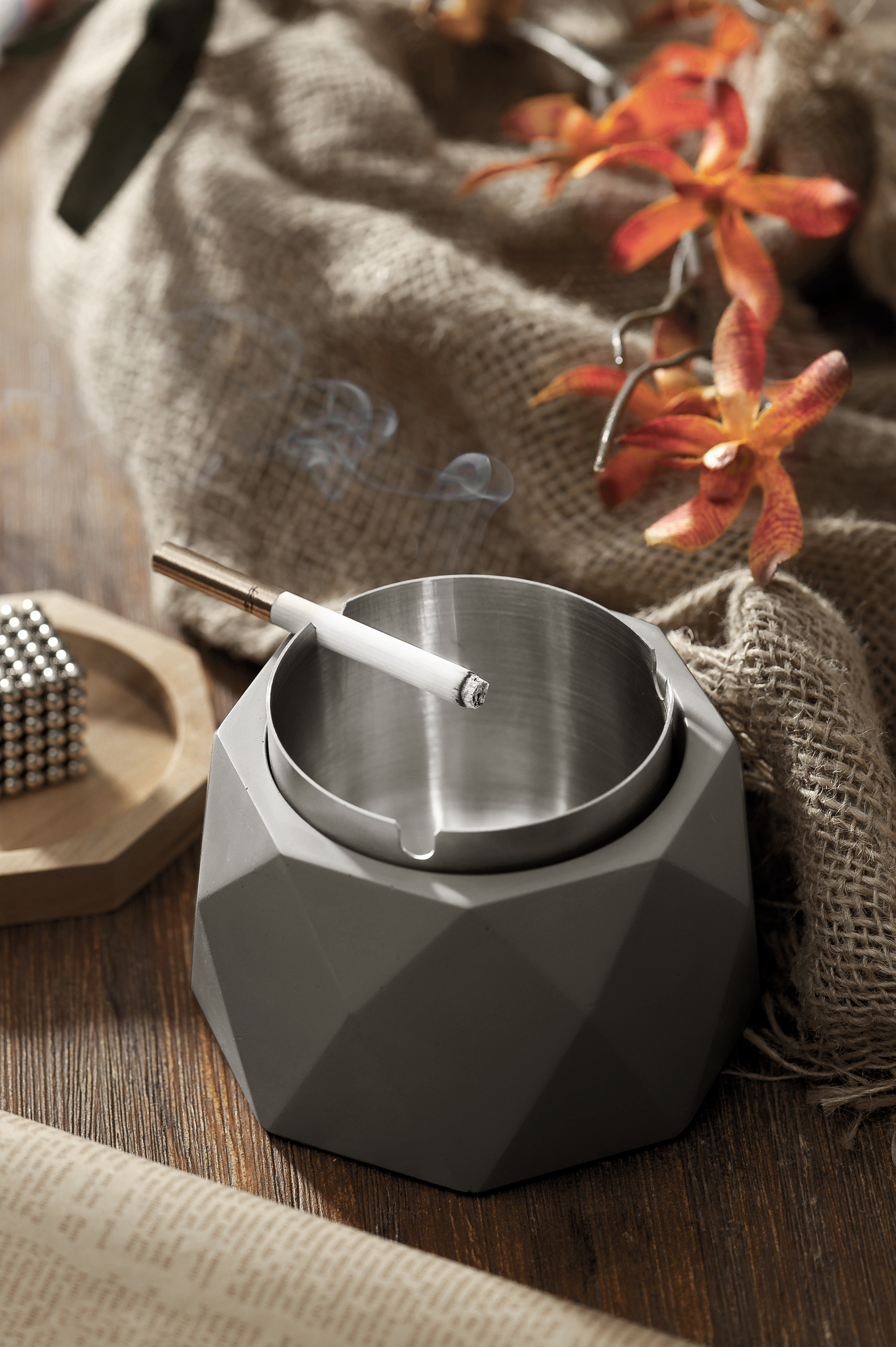 ins水泥带盖个性创意家用烟灰缸_隐藏优惠券-中关村在线值买