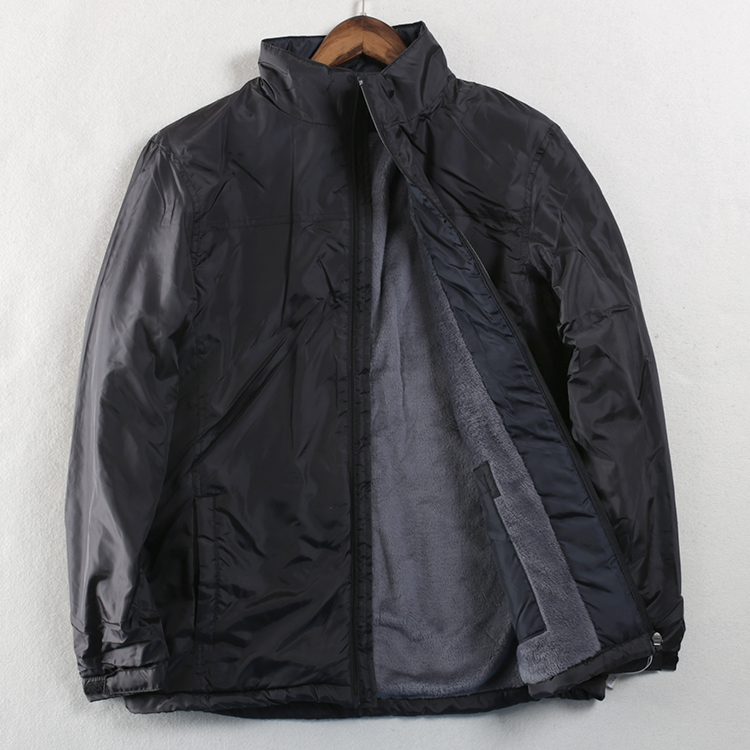 日单男士休闲运动防风防水夹克外套 秋冬款加绒保暖厚夹克衫