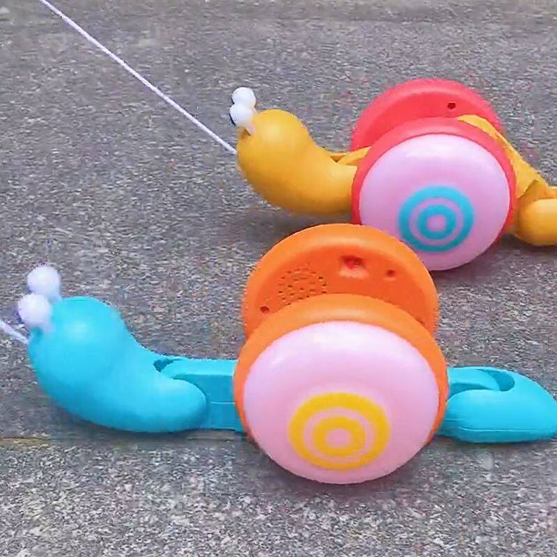 虫子会爬行的小蜗牛走的牵绳蜗牛玩具牵引创意电动