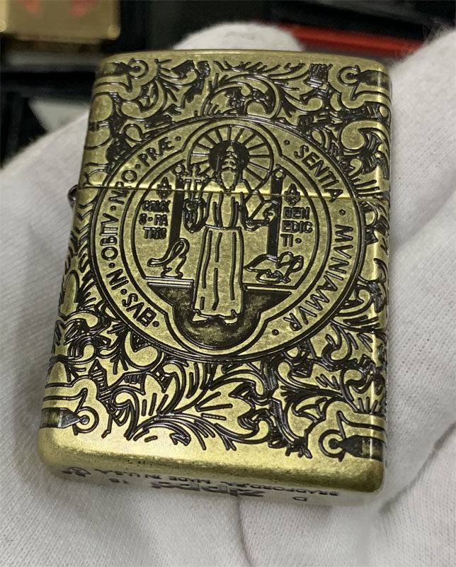 古铜zippo盒装礼盒做旧男女圣经打火机盔甲圣本zippo