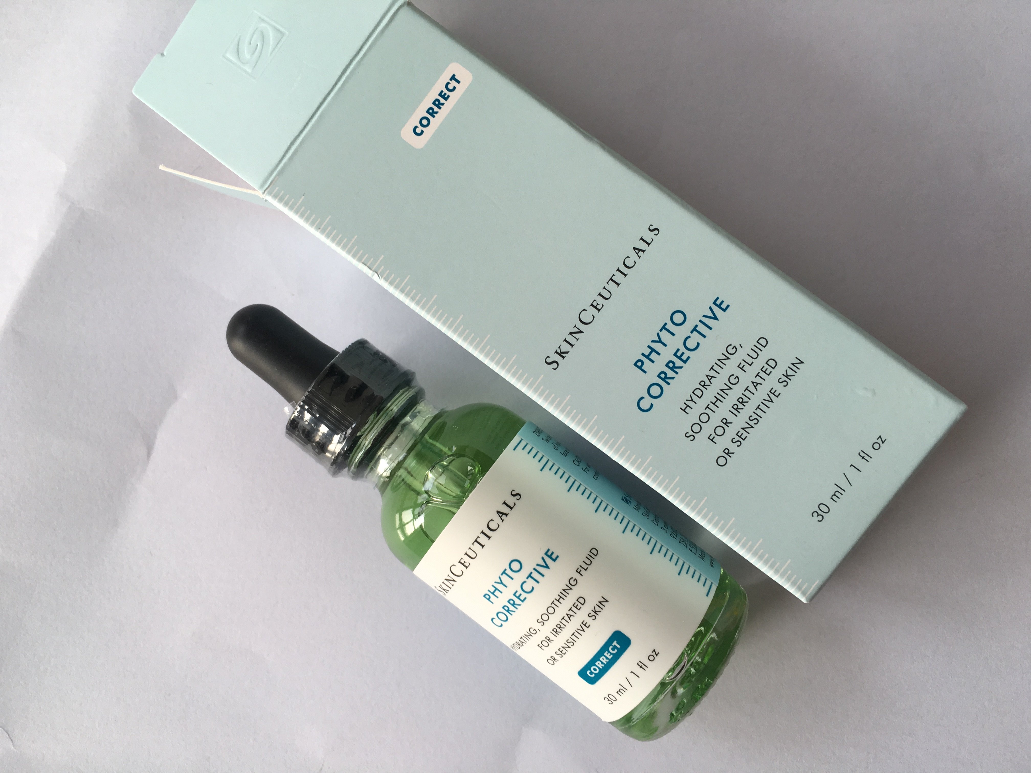 国内柜杜克/修丽可植萃舒缓亮妍精华露色修复面部保湿液2021