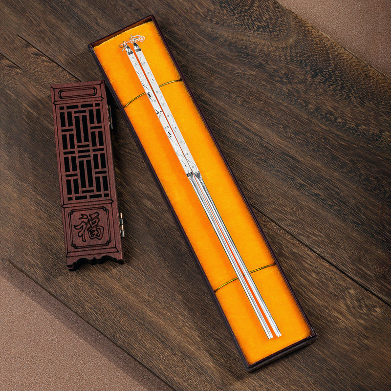 天鑫洋足银白银方形年年有鱼筷子一双一对佳节礼物摆件