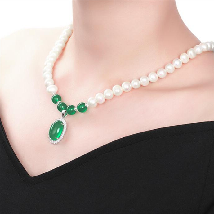 天然珍珠项链女款绿玉玛瑙吊坠翡翠翠玉妈妈颈饰