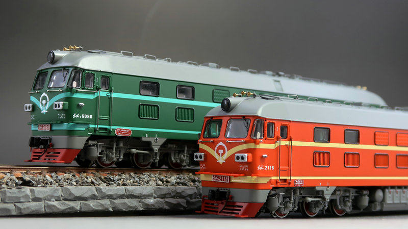 火车女侠模型mtc天朝hodf4b内燃机车两款可选火车