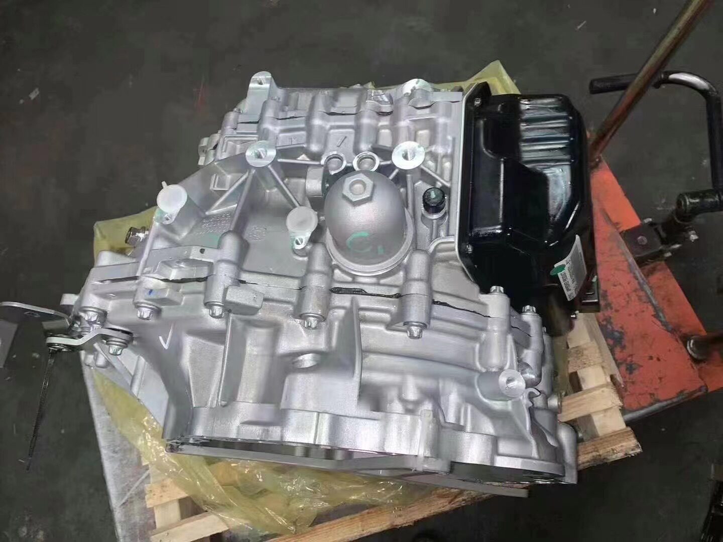 dct360自动波箱变速箱适用众泰t600sr9宝骏猎豹变速箱