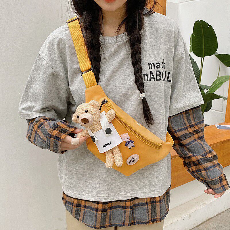 儿童童可爱斜挎包女孩可爱腰包中大外出背包小学生斜挎包