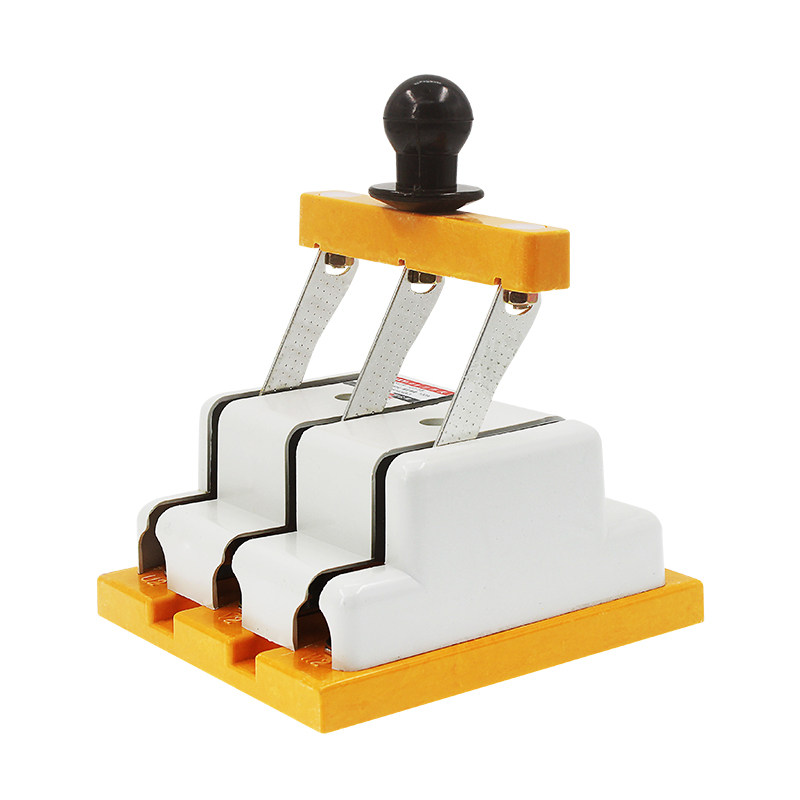 hd11f100三相三线单投闸刀带盖开启式刀开关防误其它