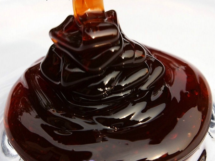 93俄罗斯野生黑蜂蜜 绿色野生巢蜜 黑蜜 百花蜂蜜