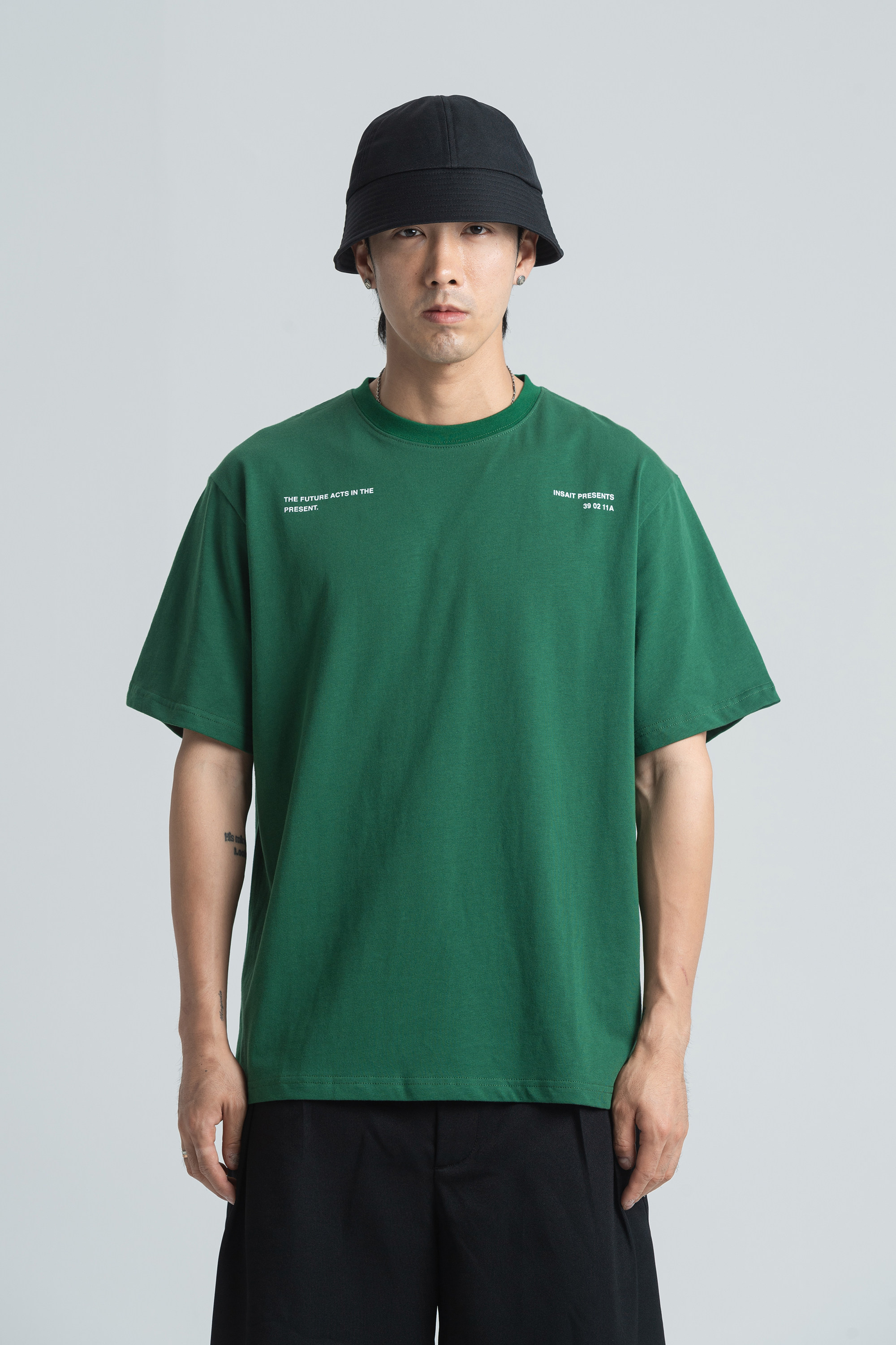 insait21ssvortexprinttee绿色漩涡字母印花短袖t恤