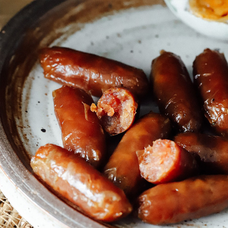 于洛先生炭烤一口肠咸蛋黄风味办公室鸡肉零食