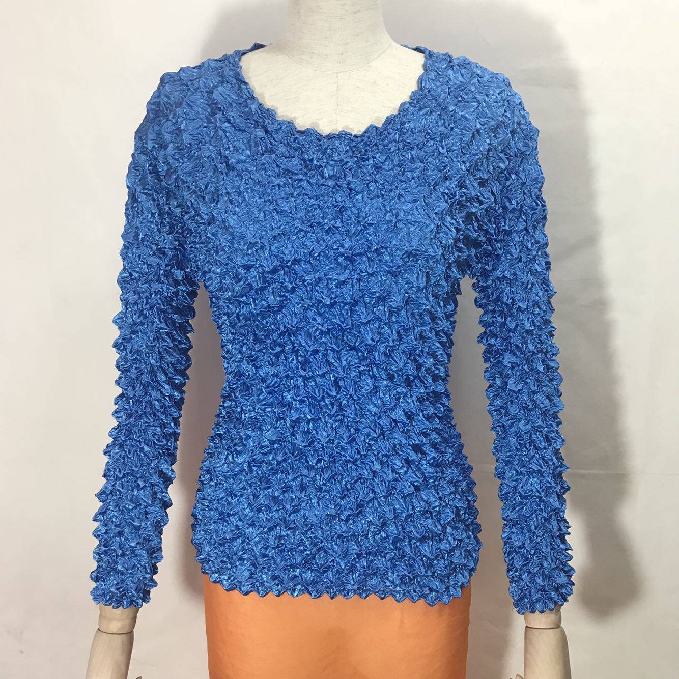 褶皱菠萝时尚泡泡百变魔术长袖恤大码显瘦弹力t恤