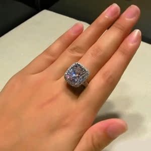 纯银8克拉豪华华大克拉钻戒群镶奢华钻石戒指戒指