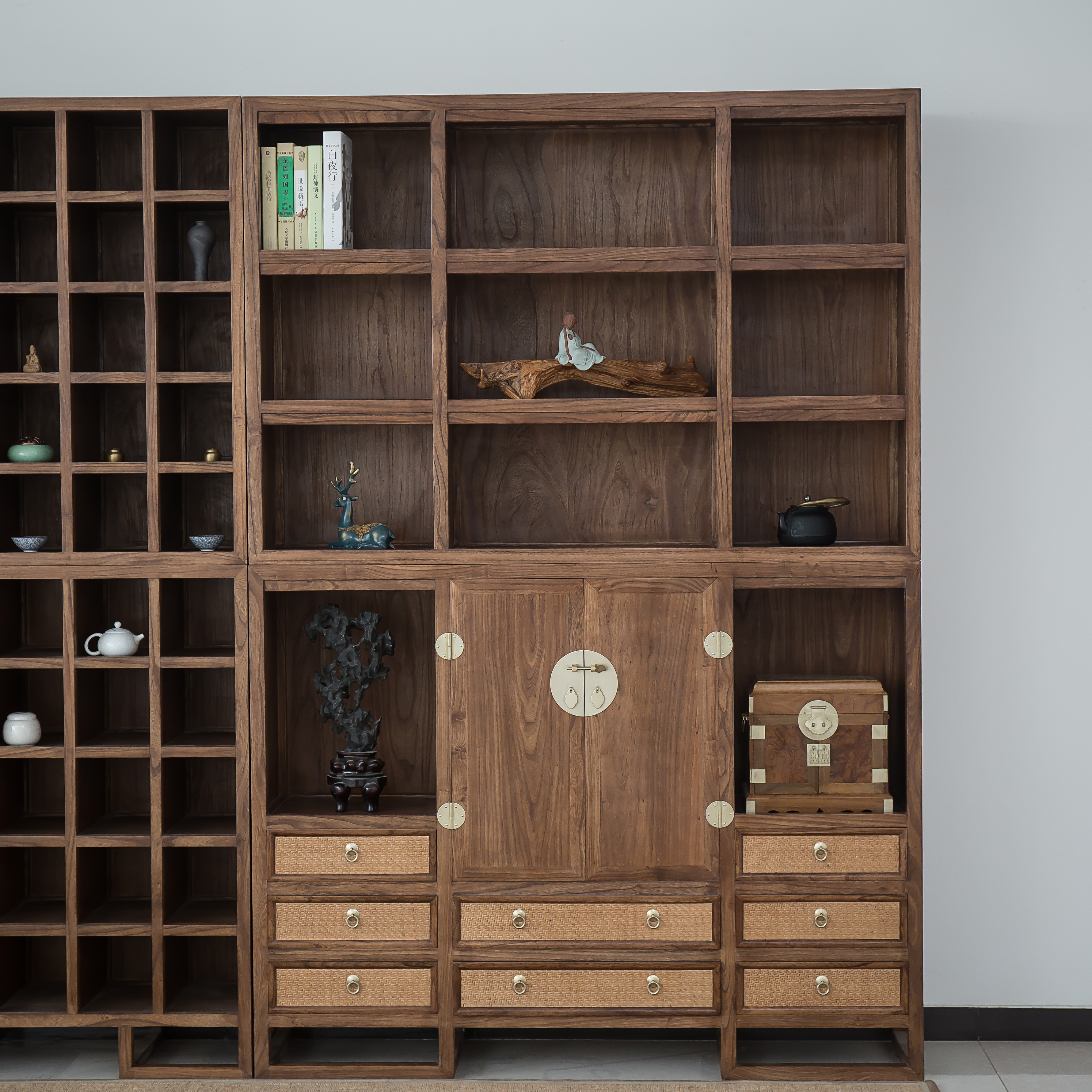新中式茶叶茶室胡桃木榆木展示柜实木禅意组合书柜组合书柜