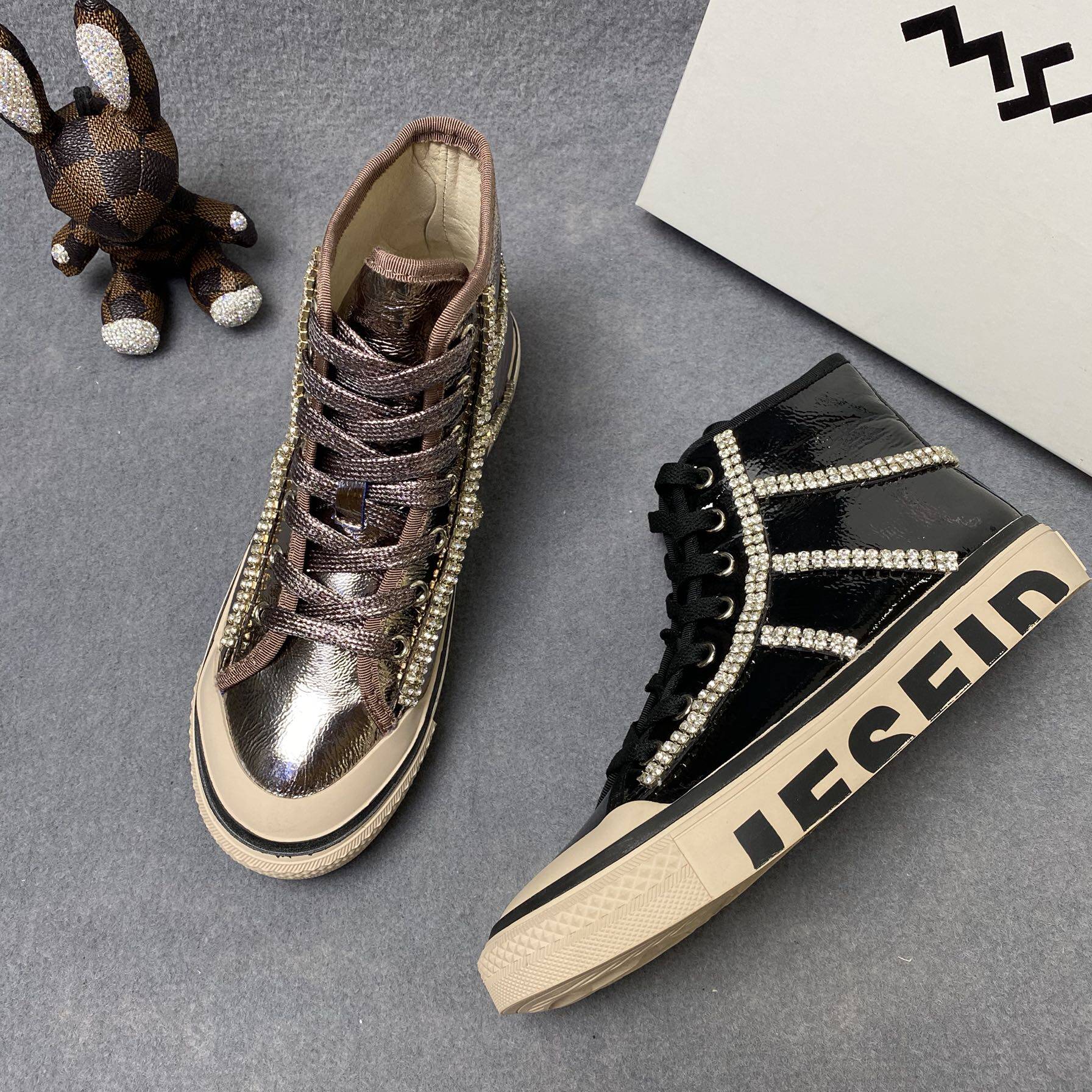 玛莎玛索鞋女2020秋季新款平底高帮系带重工高帮鞋