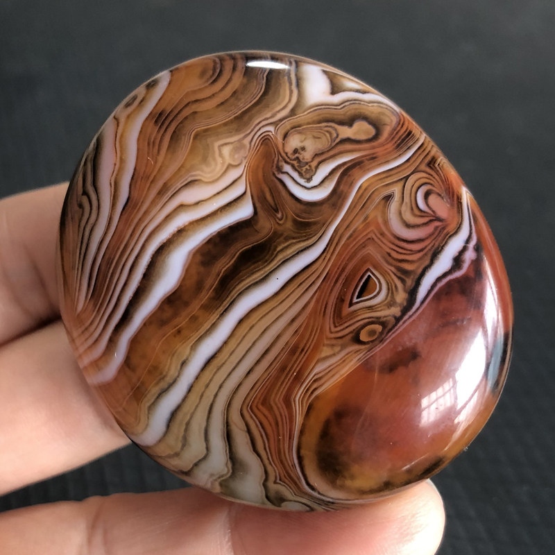 玛瑙千蕊天然缠丝把玩小号红缟手把花纹漂亮摆件