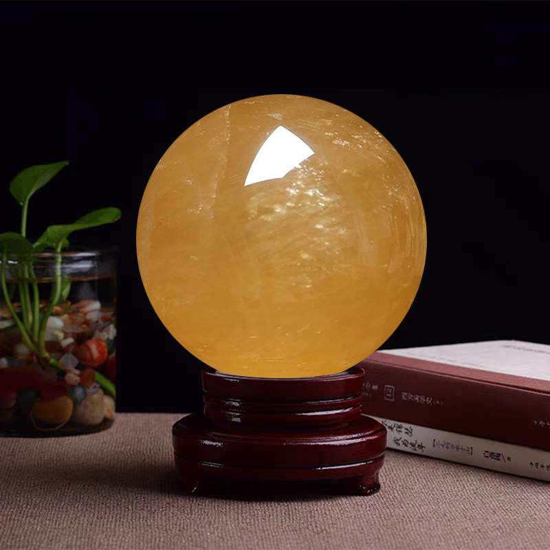 天然黄色水晶球摆件化解厨房西北角火烧天门连云港摆件