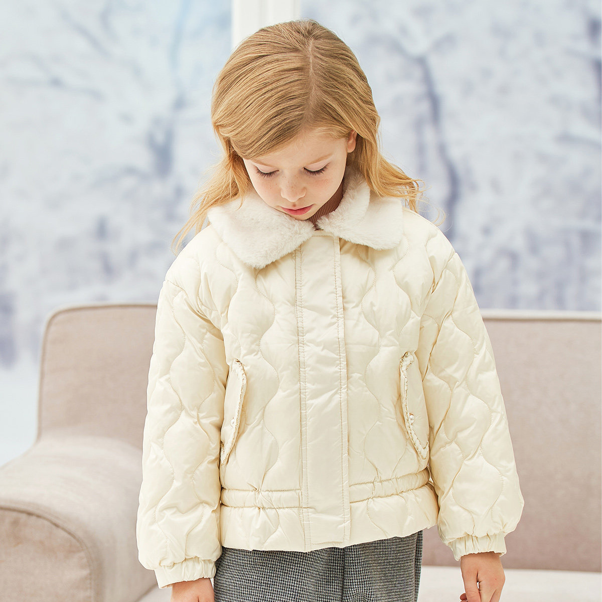 戴维贝拉女大童羽羽绒服2022冬季新款童装中大外套羽绒服