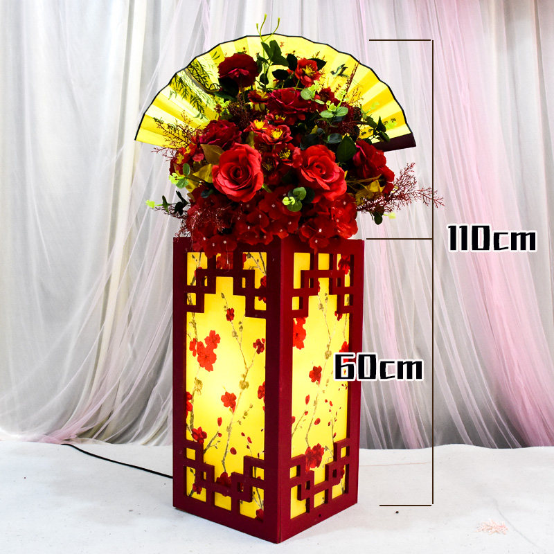 婚庆道具中式梅花路引中国国风灯光方柱婚礼路引