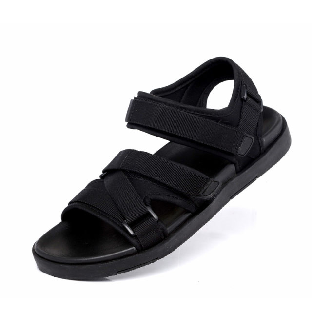 Vietnamese shoes men's casual shoes sandals summer sandals Korean version of the trend of outdoor sports men shoes 2020 new Vietnamese shoes men's casual shoes sandals summer sandals Korean version of the trend of outdoor sports men shoes 2020 new
