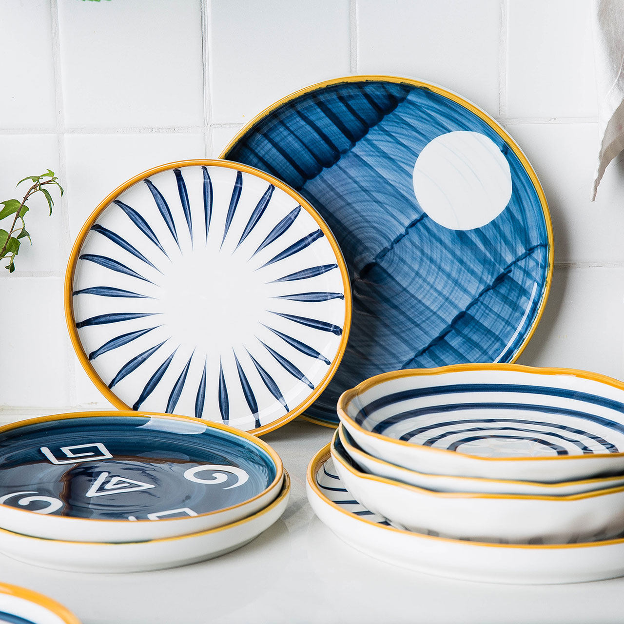 摩登主妇青瑶日式创意手绘骨瓷陶瓷网红西餐具家用平盘深菜盘子