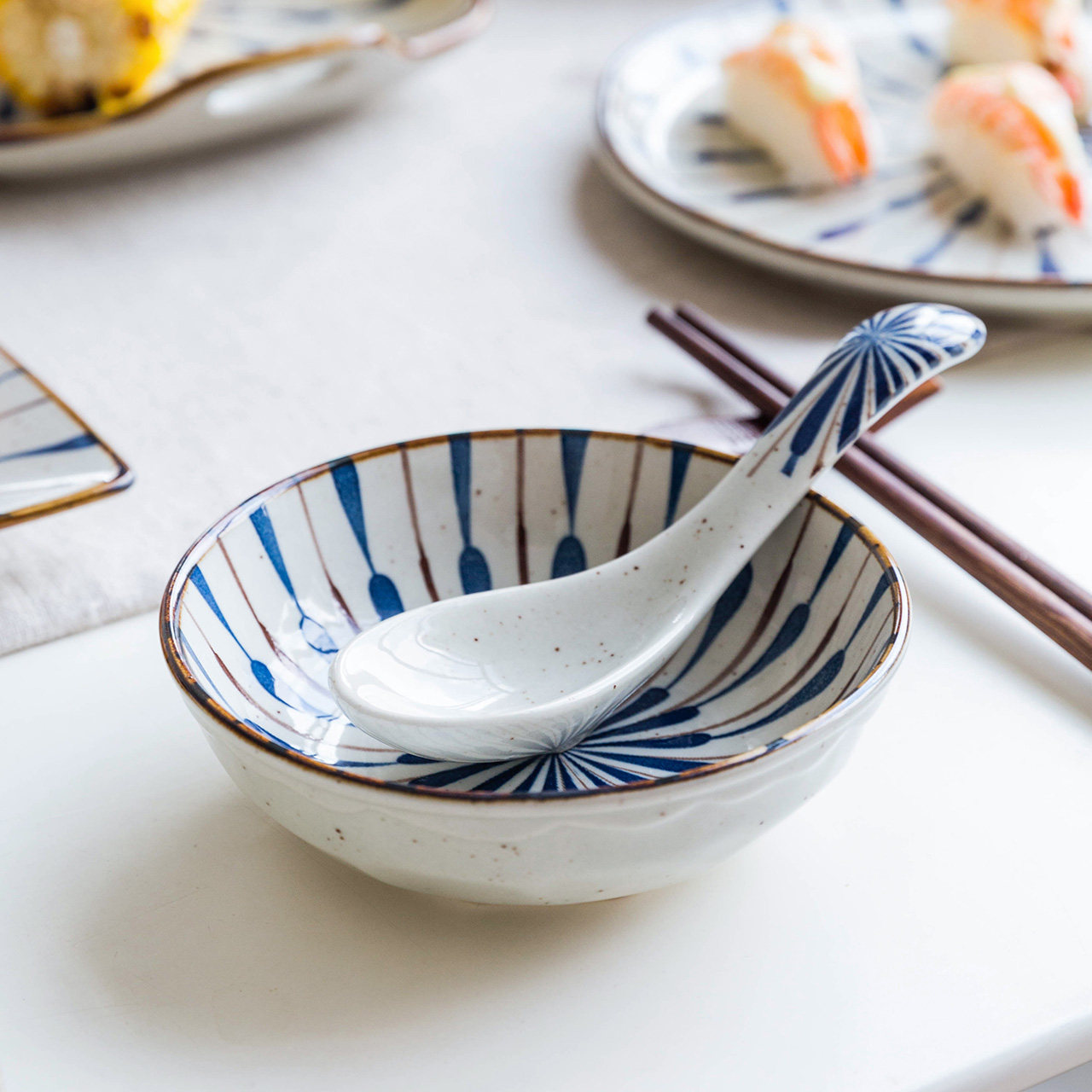 创意摩登主妇精致小勺勺子家用日式汤勺陶瓷汤用调羹