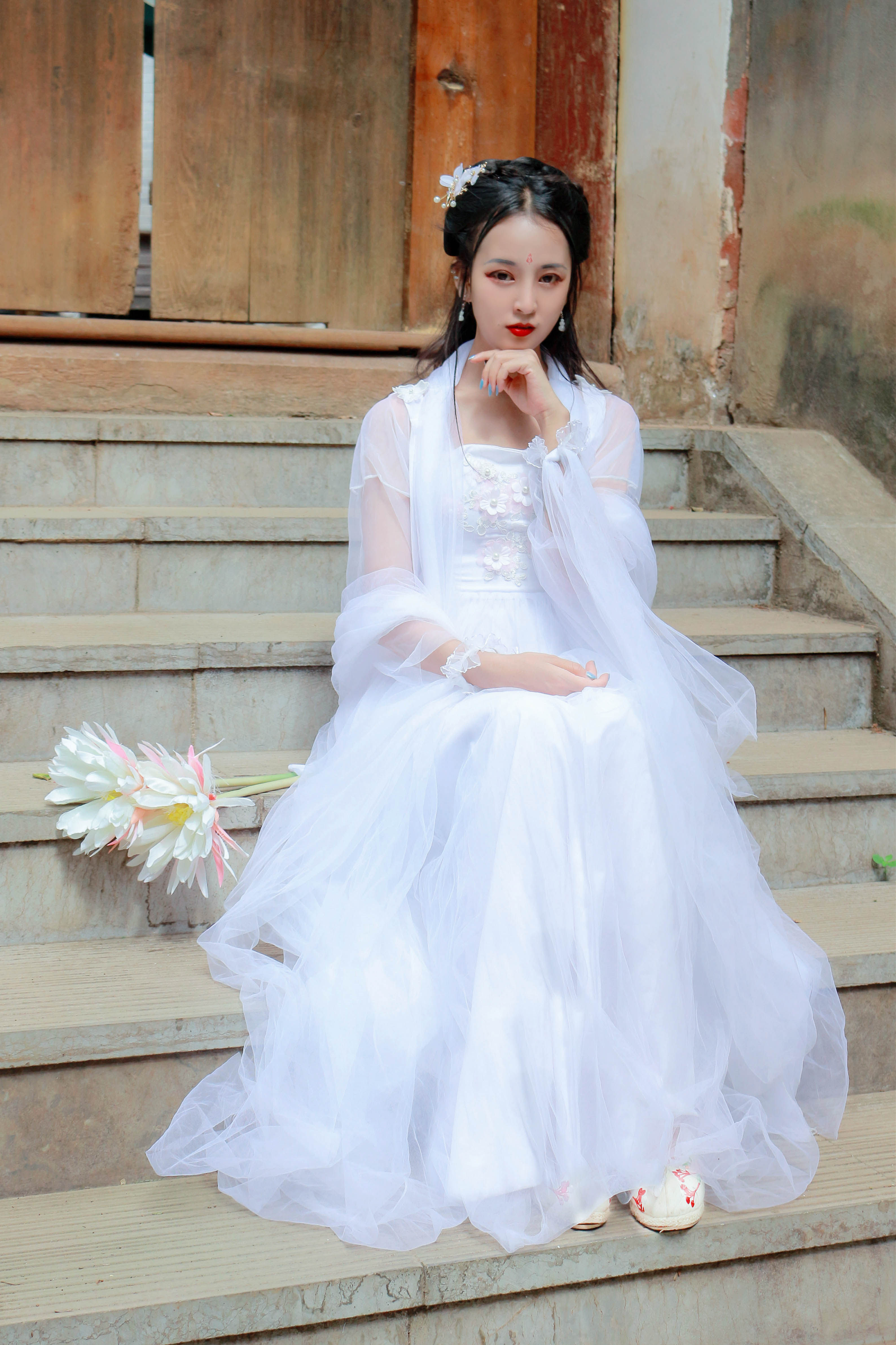 新白蛇传奇白素贞白娘子鞠婧祎同款古装仙女服汉服装演出服中国风