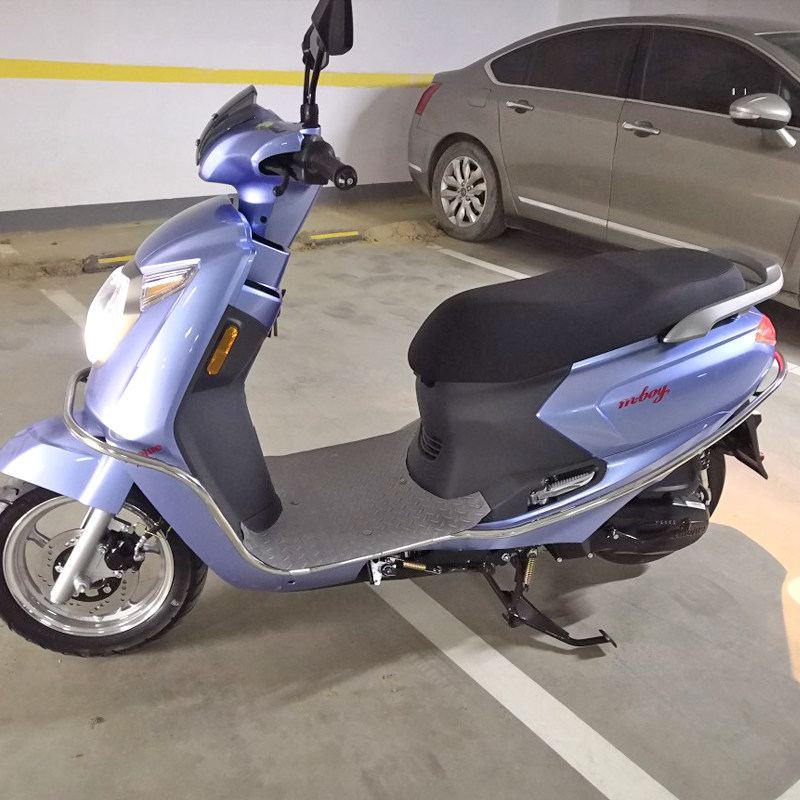 保险杠适用豪爵踏板车hj125t3335萌哥萌妹摩托车护杠摩托车保险杠