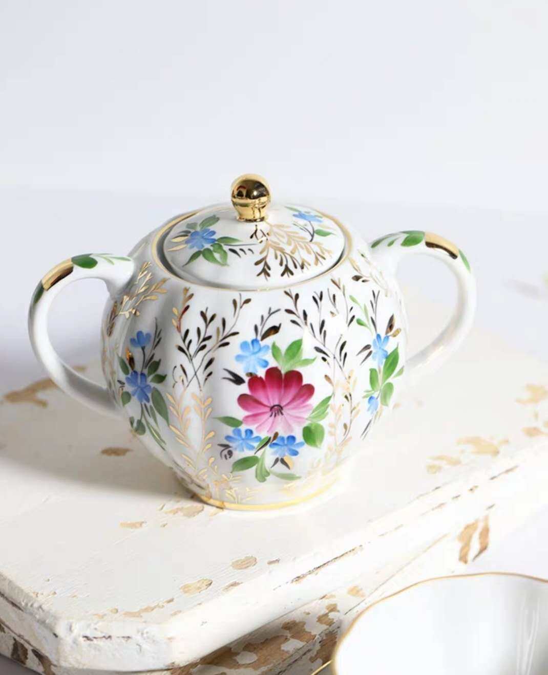 琅珏俄罗斯皇家瓷器lomonosovgoldengrass草之祝愿杯碟茶杯