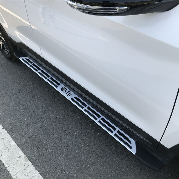 宝骏510脚踏板汽车迎宾踏板侧踏板宝骏510改装无损安装原厂款脚踏