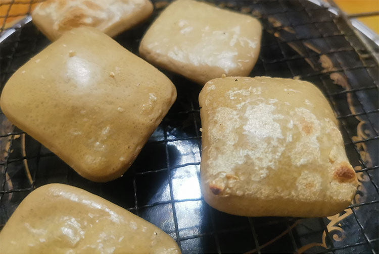 贵州特产正宗大方手撕豆腐臭豆贵阳特色小吃豆腐干