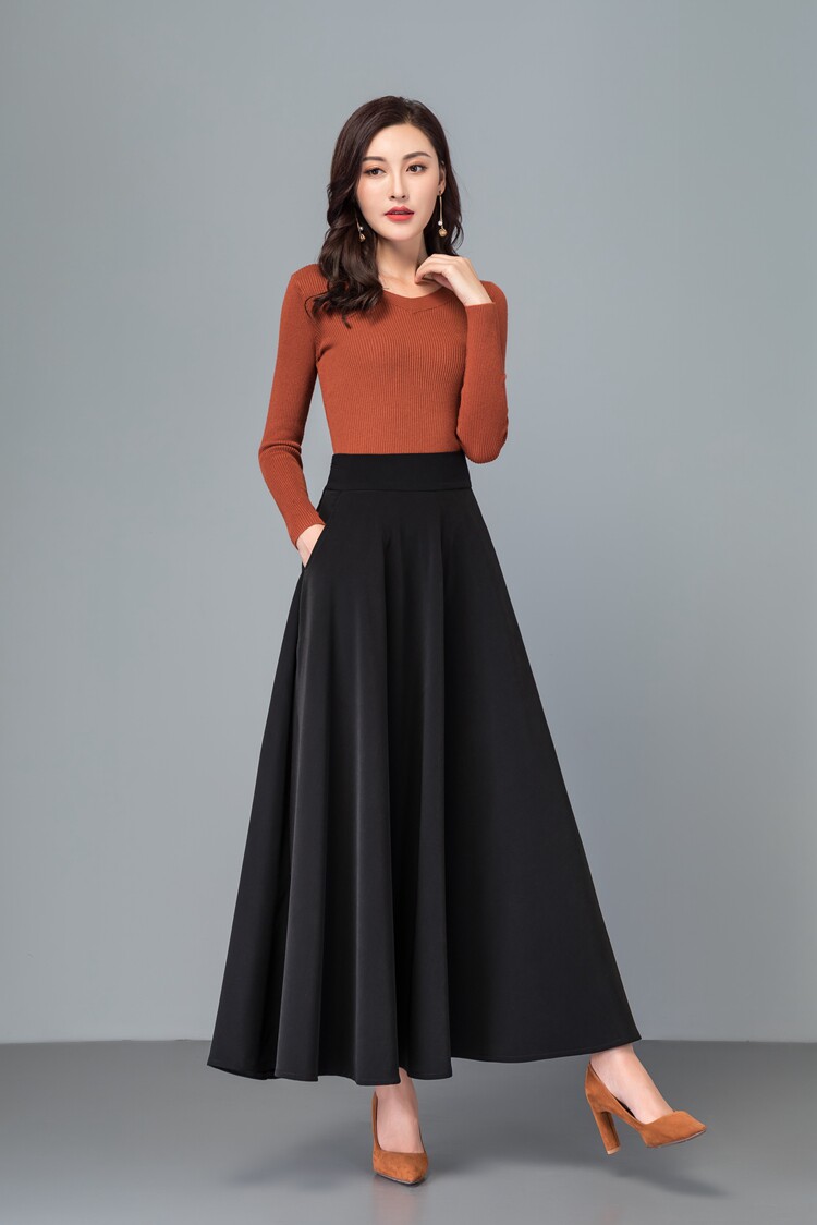 2020新款纯色半身裙女秋冬季大摆加厚百搭黑色长裙a字喇叭高腰裙