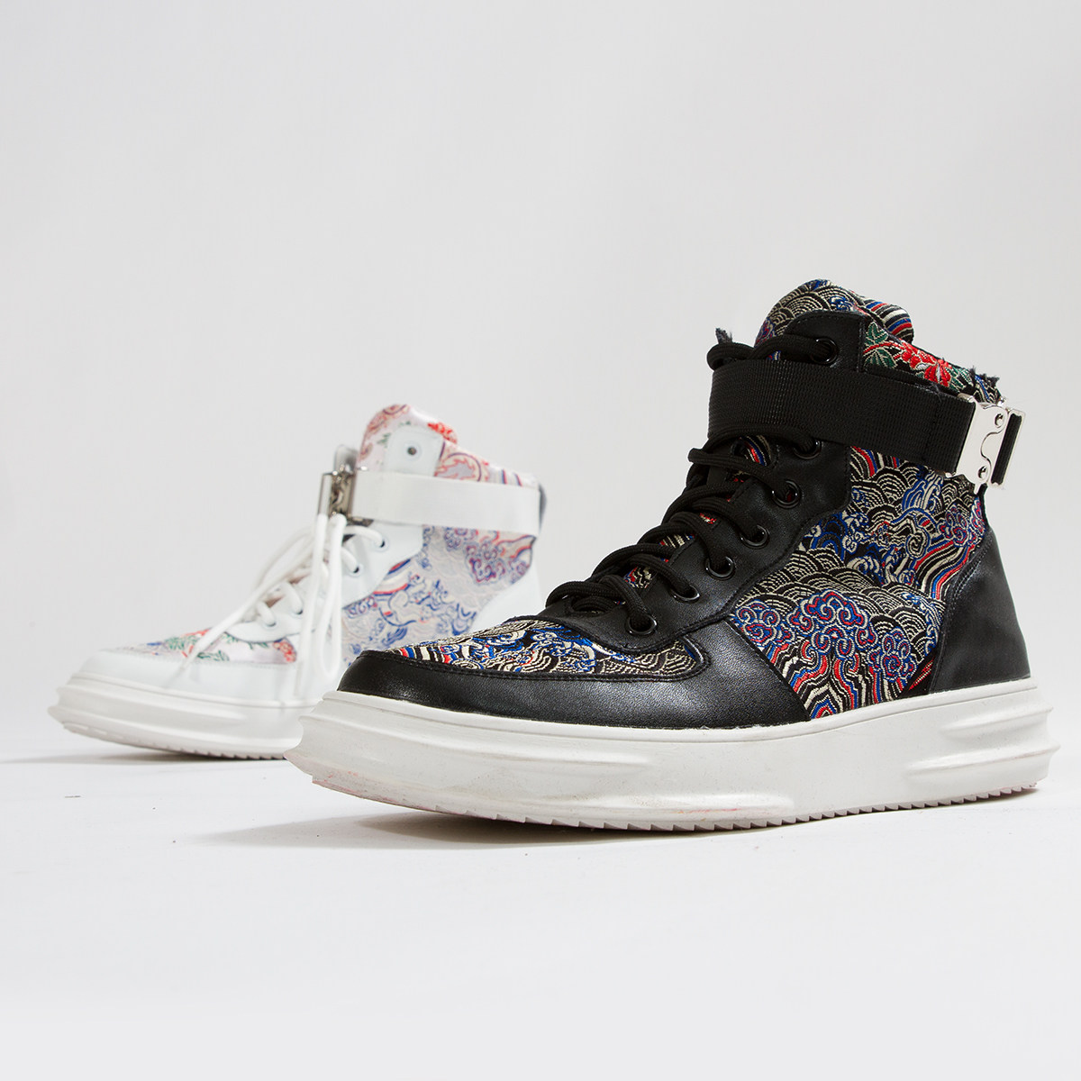 中国国风男士个性刺绣系带高帮鞋子民族复古高帮鞋