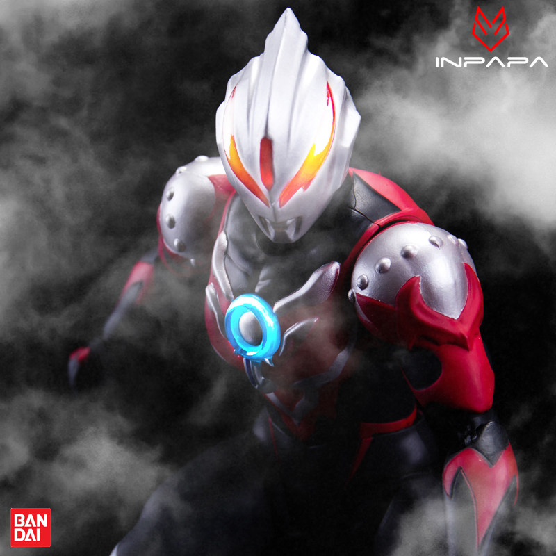 日本万代限定shf欧布奥特曼暗耀形态orb炎贝手办