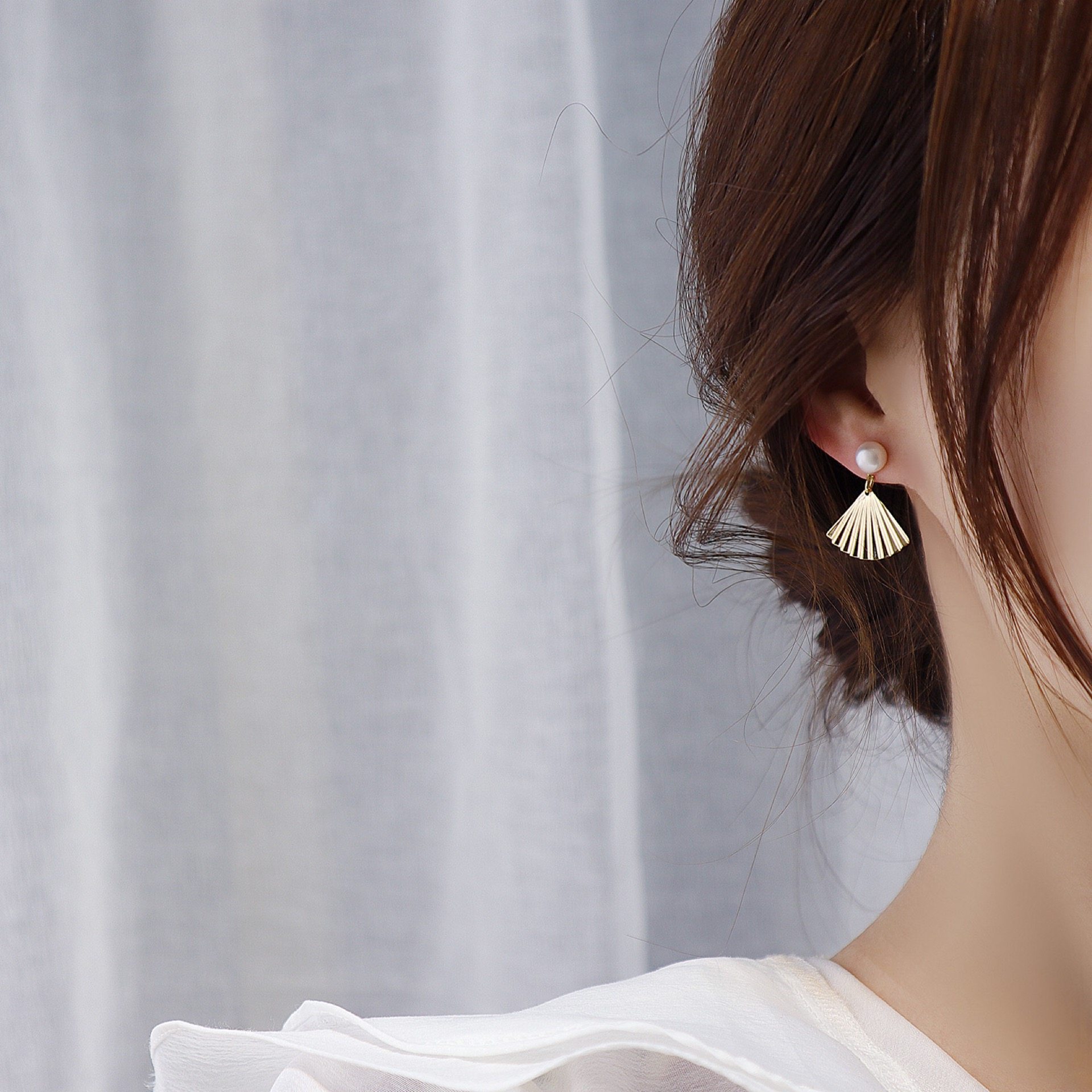 零度s925银针女生气质珍珠扇形耳钉复古耳饰耳环