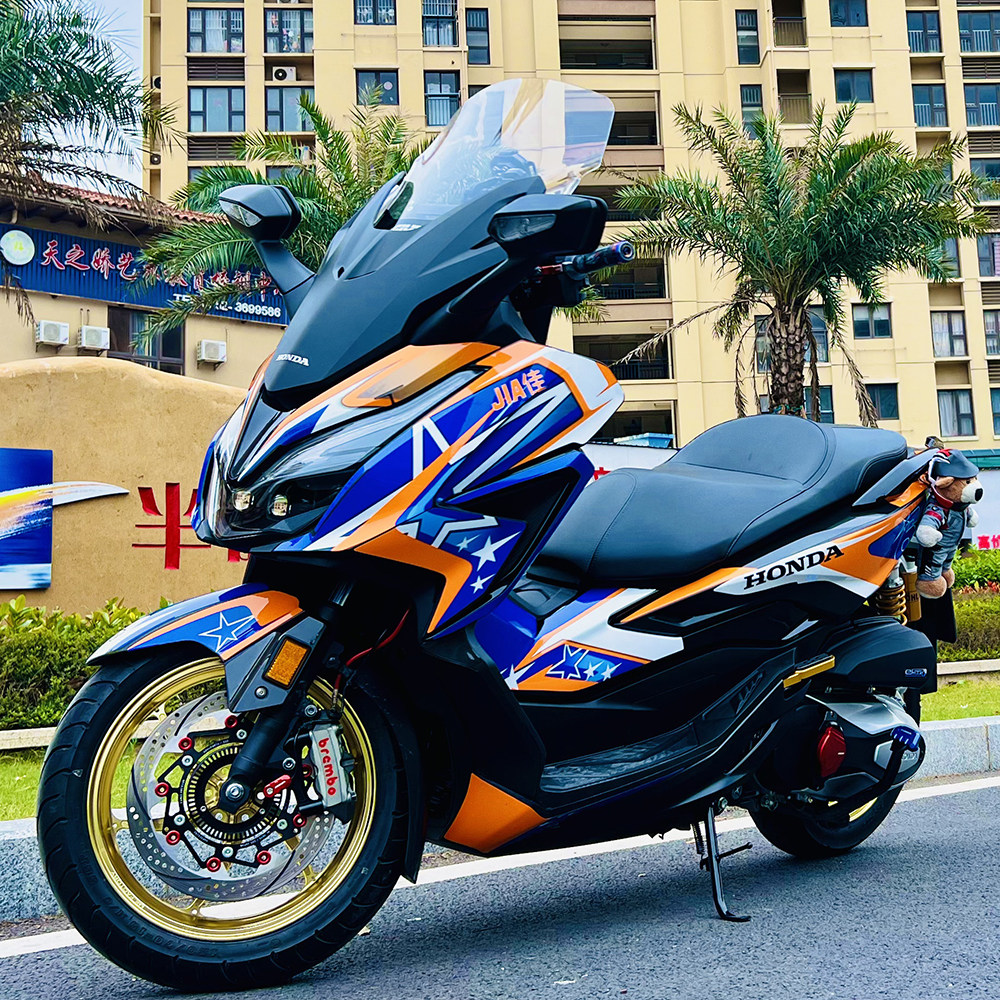 适用本田佛沙nss350贴纸改装贴花车身防水贴画贴纸