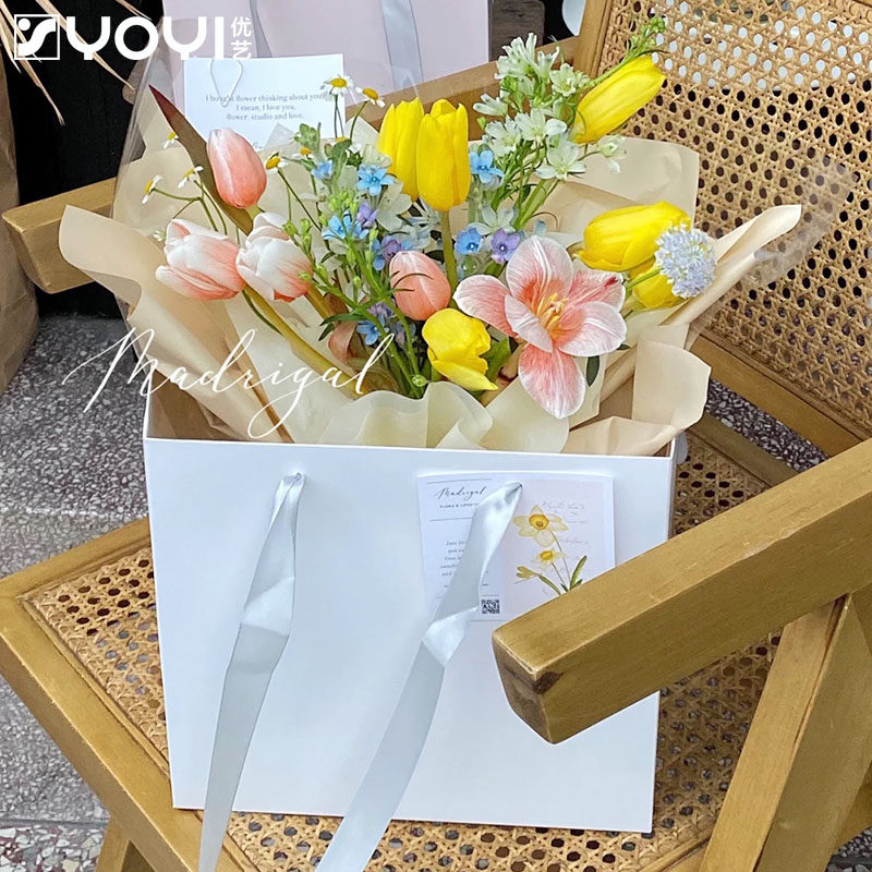 手提袋鲜花包装纸质手拎袋子正方形牛皮纸袋子插花装花空盒子礼盒