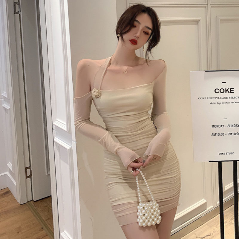 超仙美网网红微透网纱裙子秋季新款一字露肩连衣裙