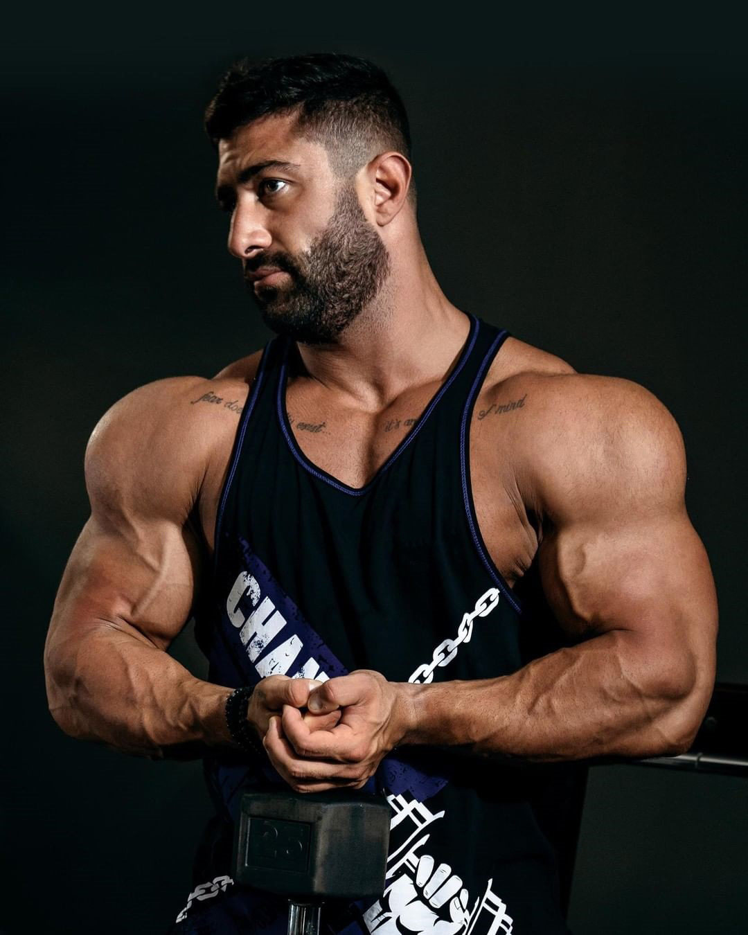 肌肉店长夏季新款运动背心型健身房跑步训练撸铁运动背心