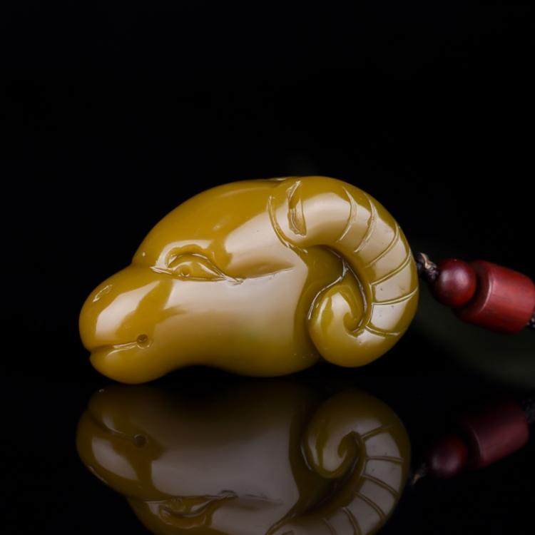 羊头天然和田玉糖玉籽吊坠挂件女款项坠