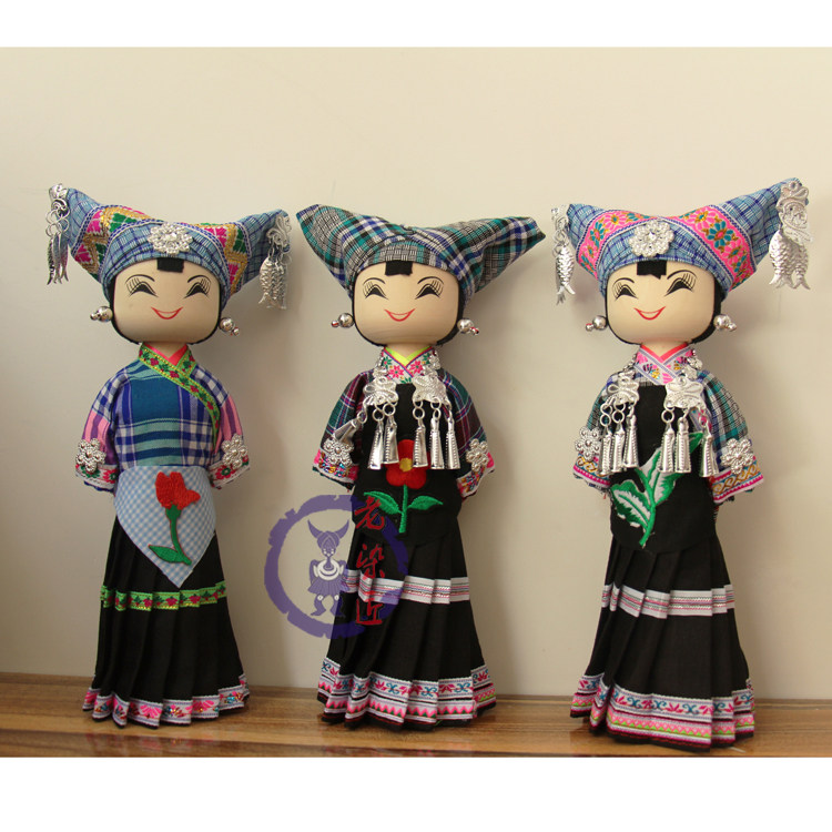 娃娃织布苗族贵州特产黄果树旅游礼物卡通民族苗族蜡染