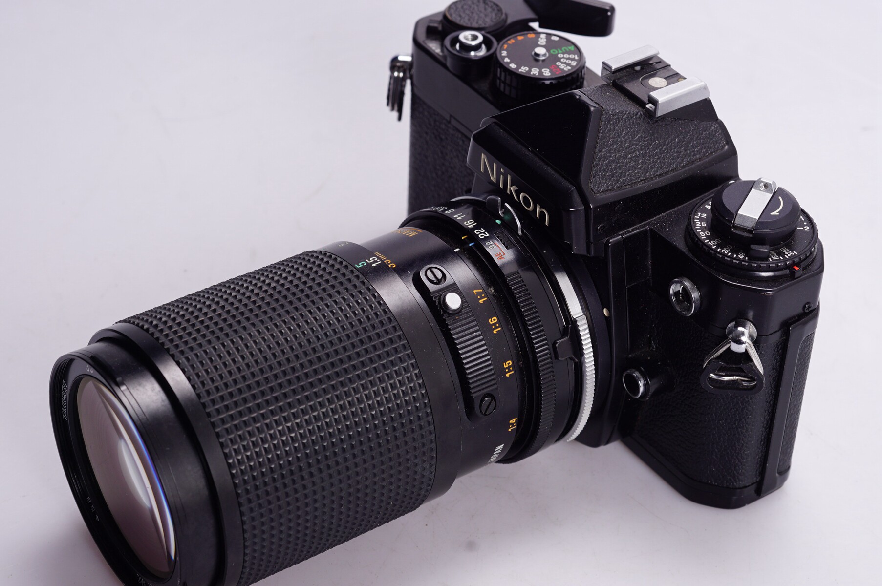 尼康nikonfeais28135456胶片单反相机机械文艺135胶片单反