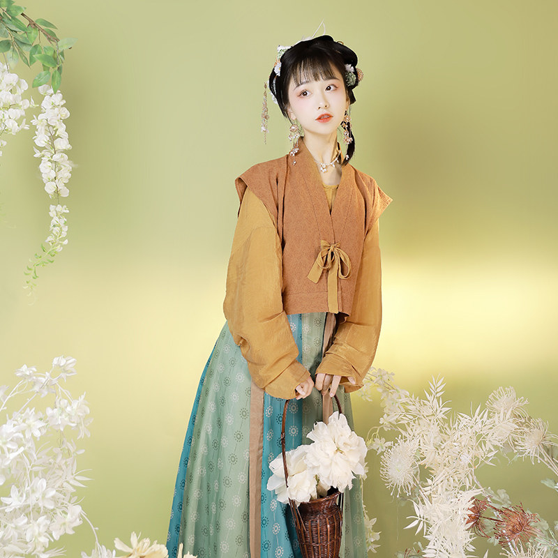 挽纱坊汉唐制汉服唐褙圆领衫十二破群雨寒汉服