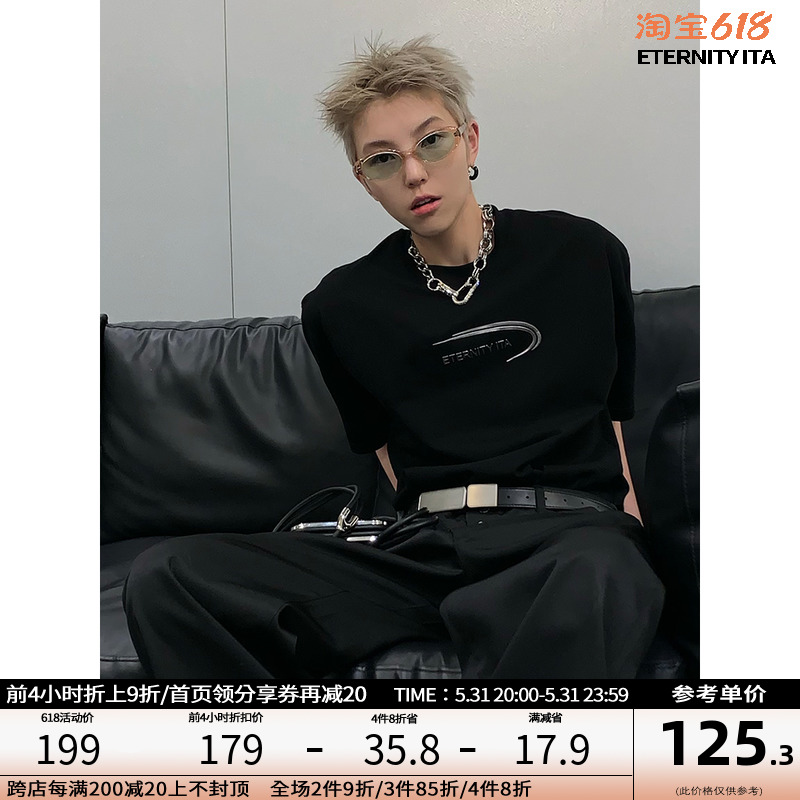 ETERNITY ITA 夏装宽松T恤男女潮酷金属logo印花短袖体恤无性别