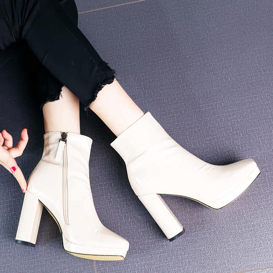 短靴简约黑色防水台侧拉链短筒马丁靴复古百搭方头粗跟高跟鞋女冬